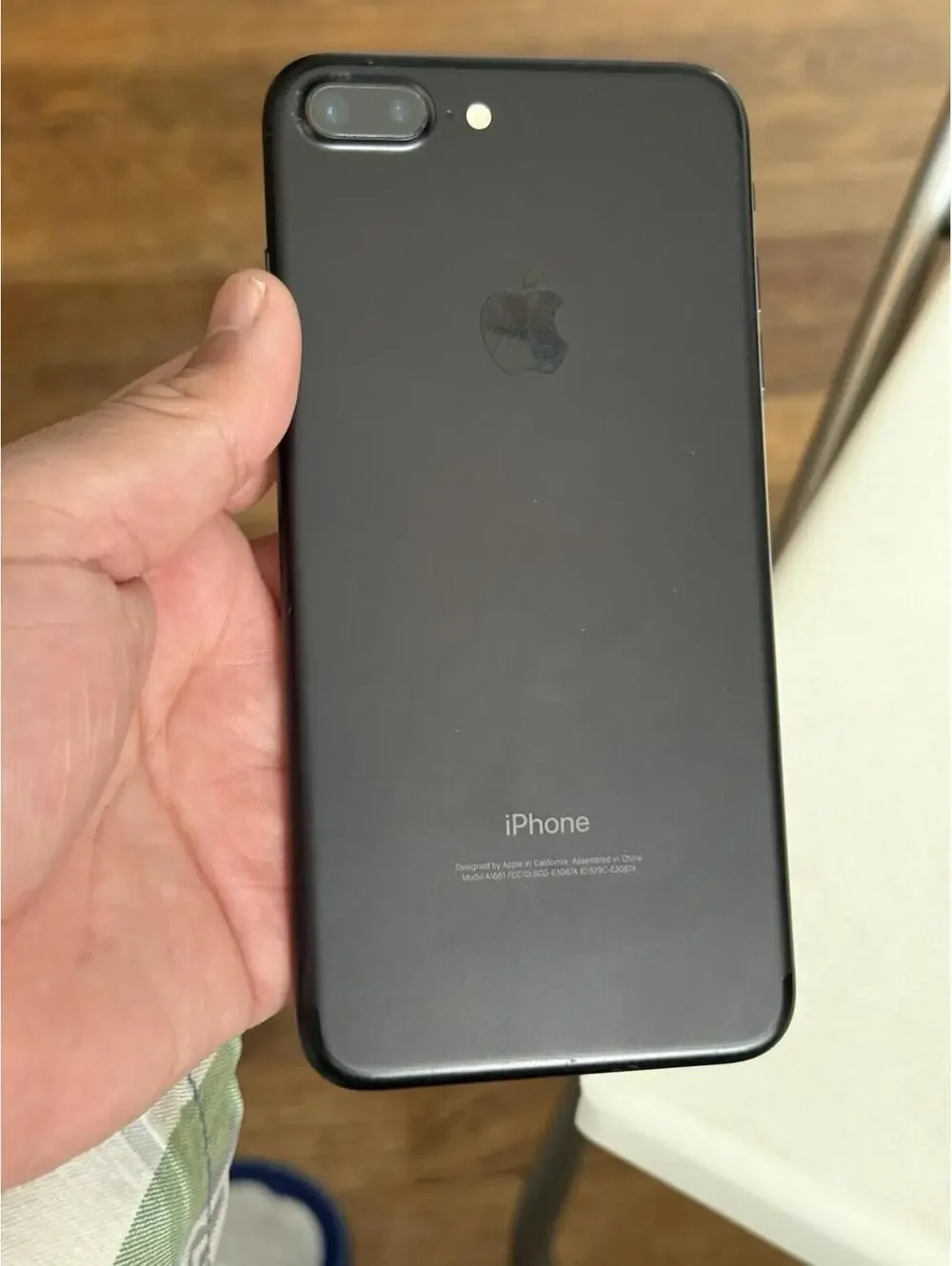 Apple iPhone 7 Plus Unlocked 128gb , Black , Bundle, Good Condition